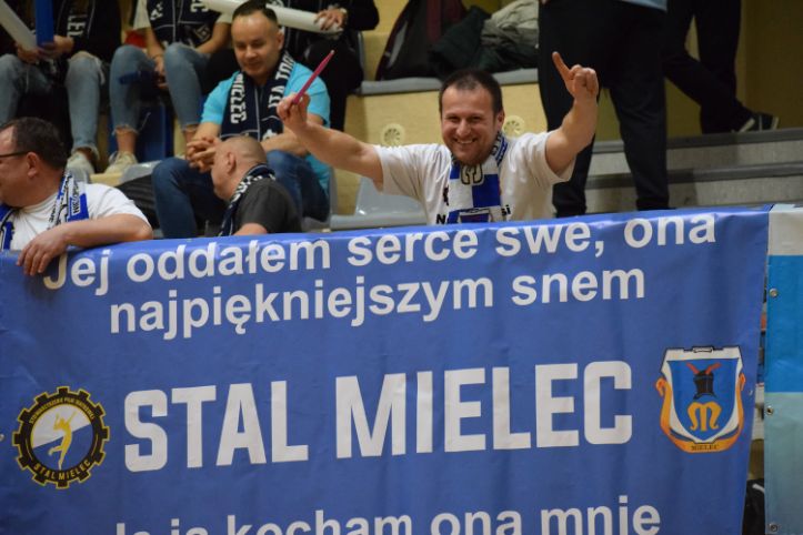 Kibice ITA TOOLS Stali Mielec w Wieliczce [FOTO,VIDEO] - Zdjęcie główne