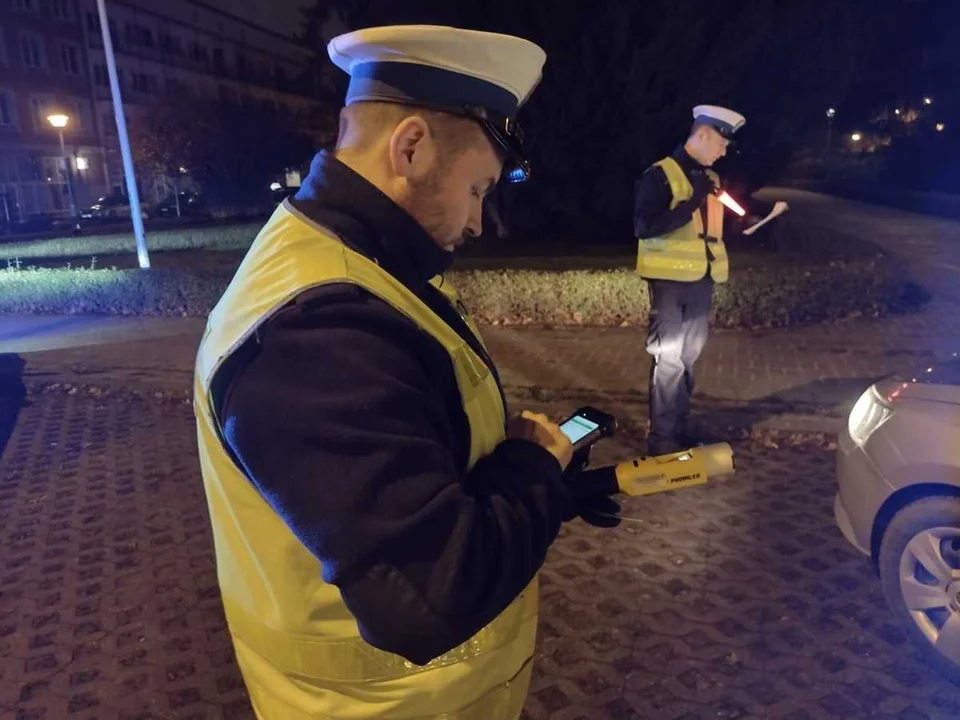 Był ścigany listem gończym. Mieszkaniec powiatu mieleckiego wpadł, bo palił papierosa - Zdjęcie główne