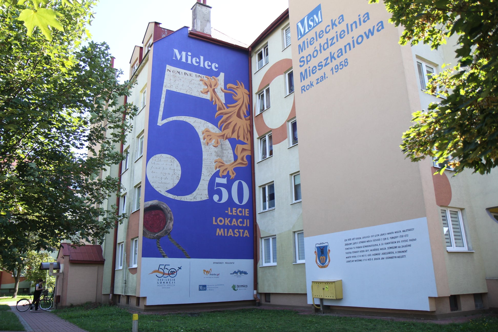 Nowy mural ozdobił Mielec - Zdjęcie główne