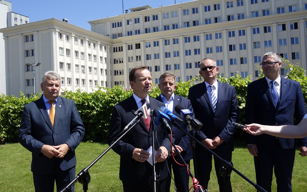Prawo i Sprawiedliwość zaprezentowało kandydatów na Prezydentów miast Podkarpacia - Zdjęcie główne