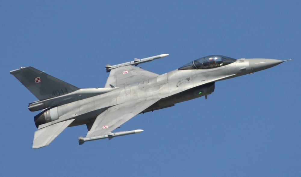 Samoloty F16 gwiazdą Podkarpackich Pokazów Lotniczych  - Zdjęcie główne