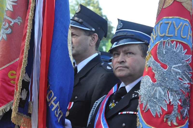 Strażacy Ochotnicy z całego Podkarpacia w Mielcu [FOTO] - Zdjęcie główne