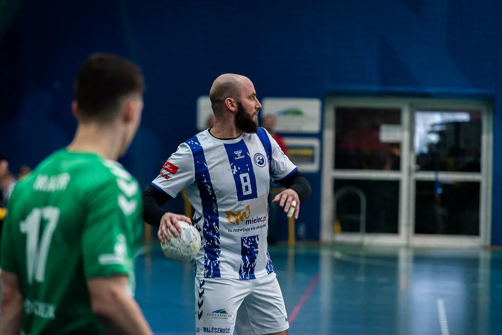 Liga Centralna. W sobotę Handball Stal Mielec zmierzy się z KPR Autoinwest Żukowo [ZAPOWIEDŹ] - Zdjęcie główne