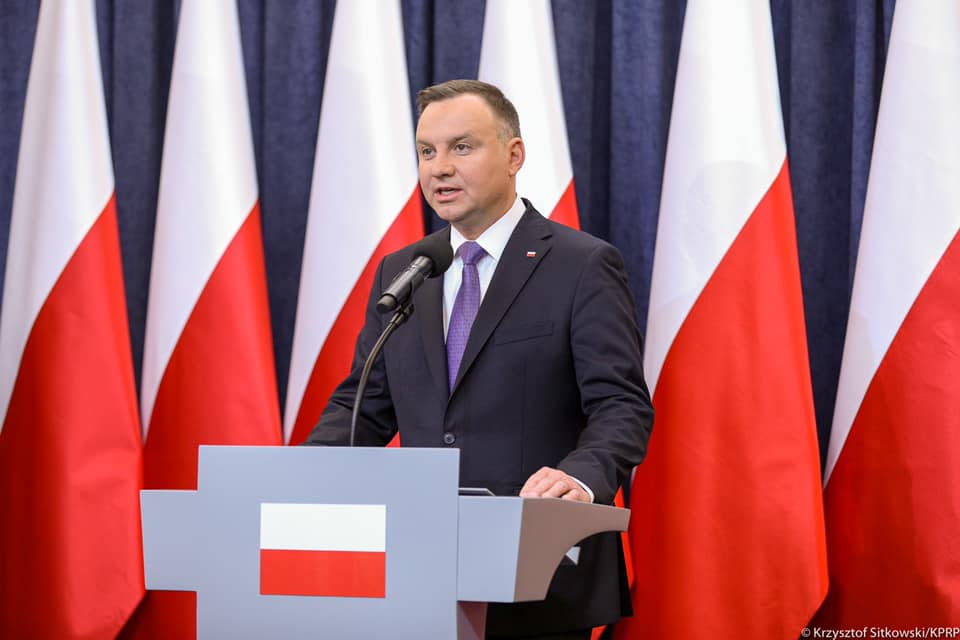 Prezydent: apeluję o jeszcze większą mobilizację i dyscyplinę, zostańmy w domach [VIDEO] - Zdjęcie główne