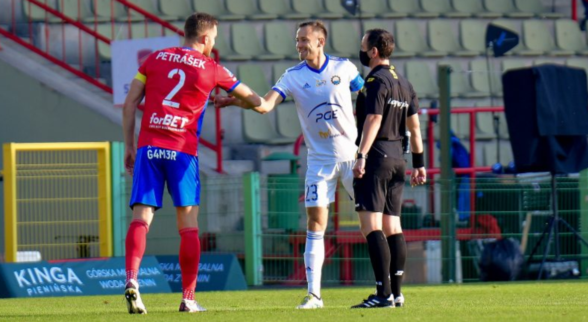 Dziś Stal Mielec zmierzy się ze zdobywcą Fortuna Pucharu Polski  - Zdjęcie główne