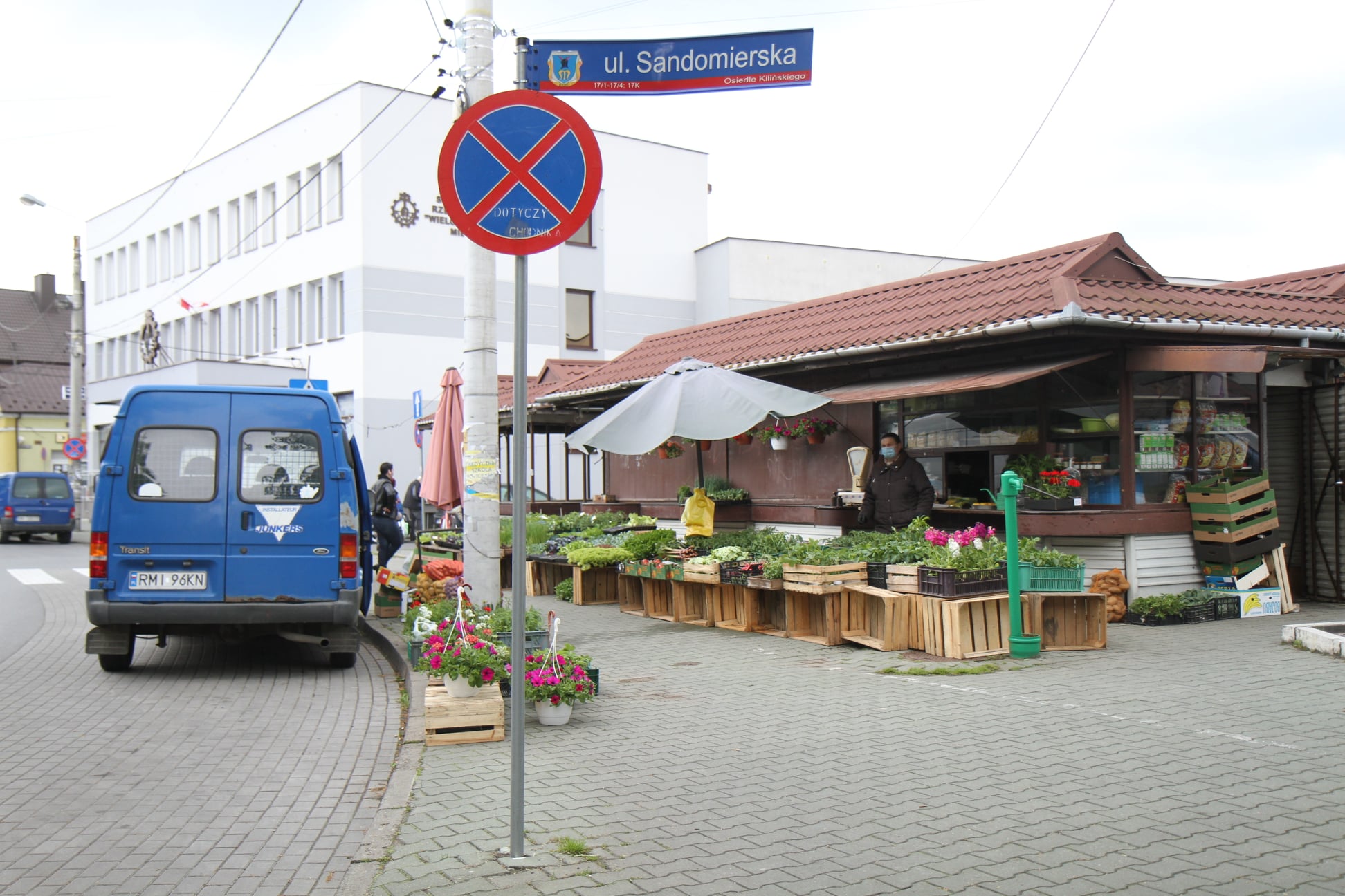 Mieleckie targowiska będą pracować dłużej do świąt - Zdjęcie główne