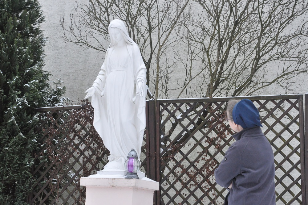 Siostry spomiędzy bloków. Poznajemy życie mieleckich Sióstr Misyjnych [reportaż]  - Zdjęcie główne