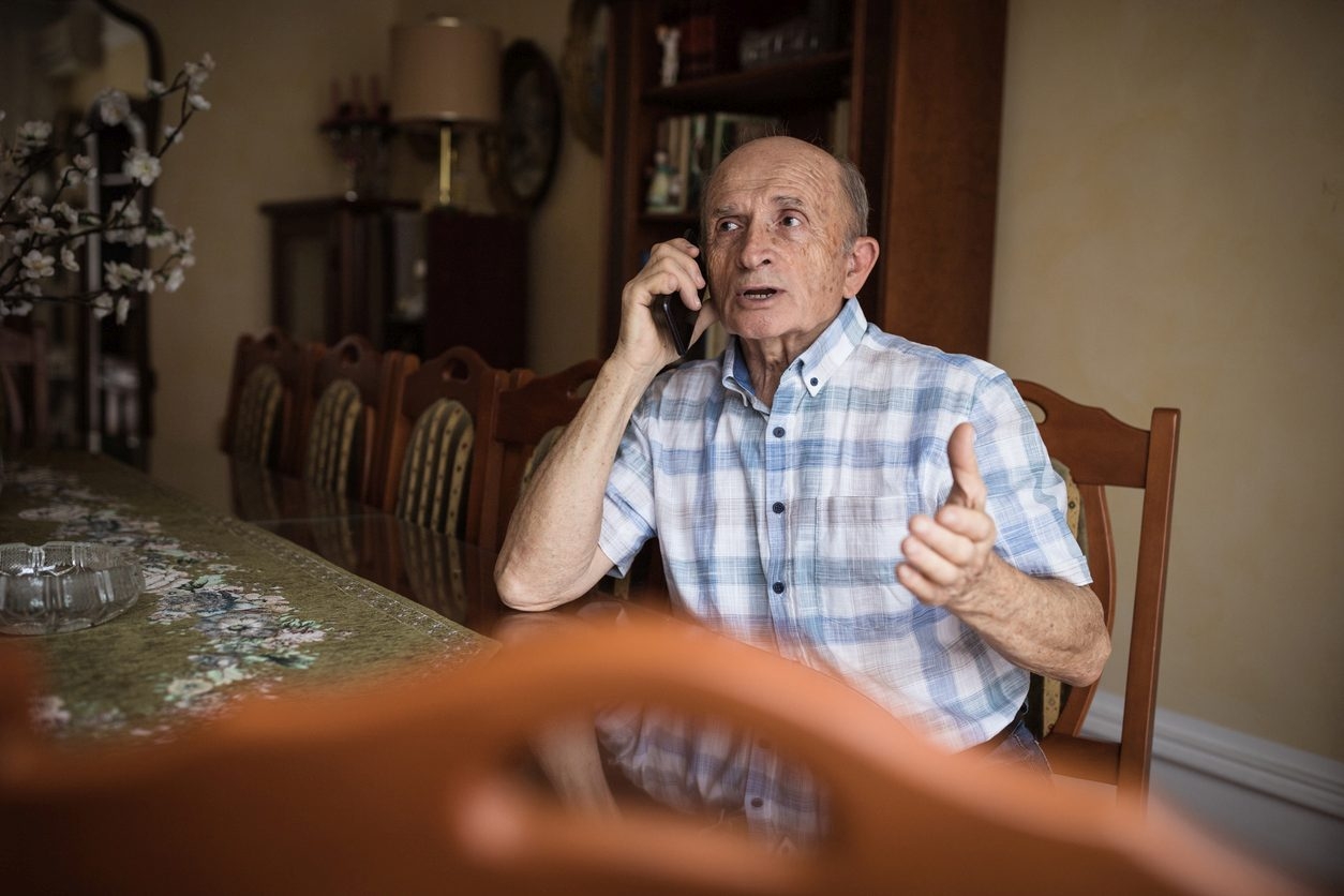 "Halo, mamy dla pana cudowny lek". Nowe oszustwo na Centrum Zdrowia Matki Polki - Zdjęcie główne