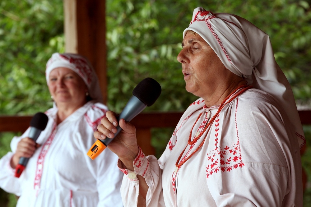 "Śpiewać każdy może", czyli skansen w Kolbuszowej zaprasza na naukę tradycyjnych pieśni - Zdjęcie główne