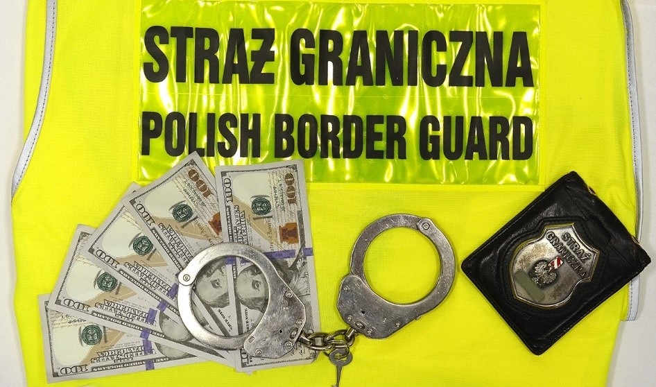 Próbował przekupić strażników - Zdjęcie główne