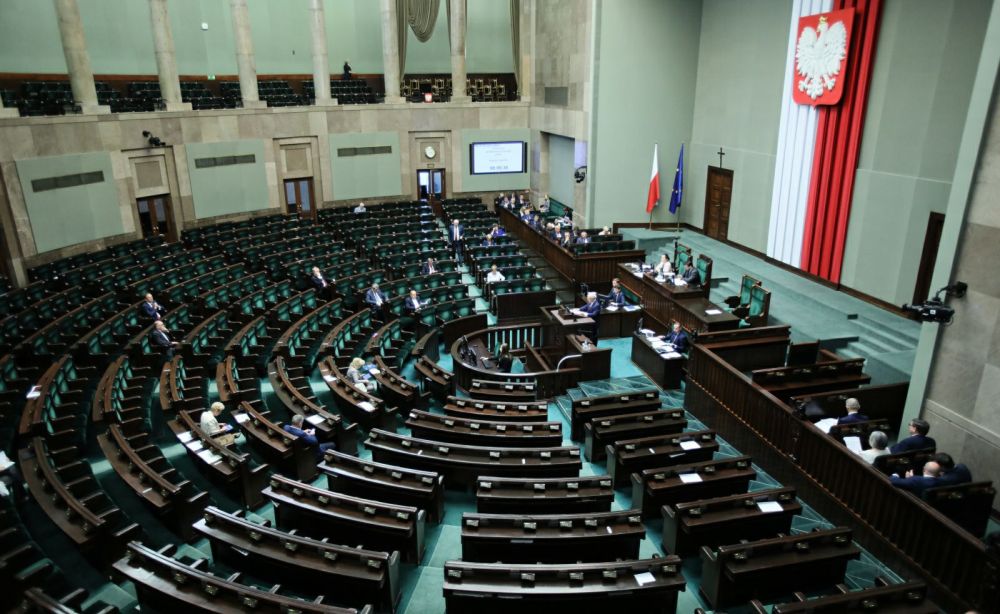 Jest podstawa do karania za brak maseczek! - Zdjęcie główne