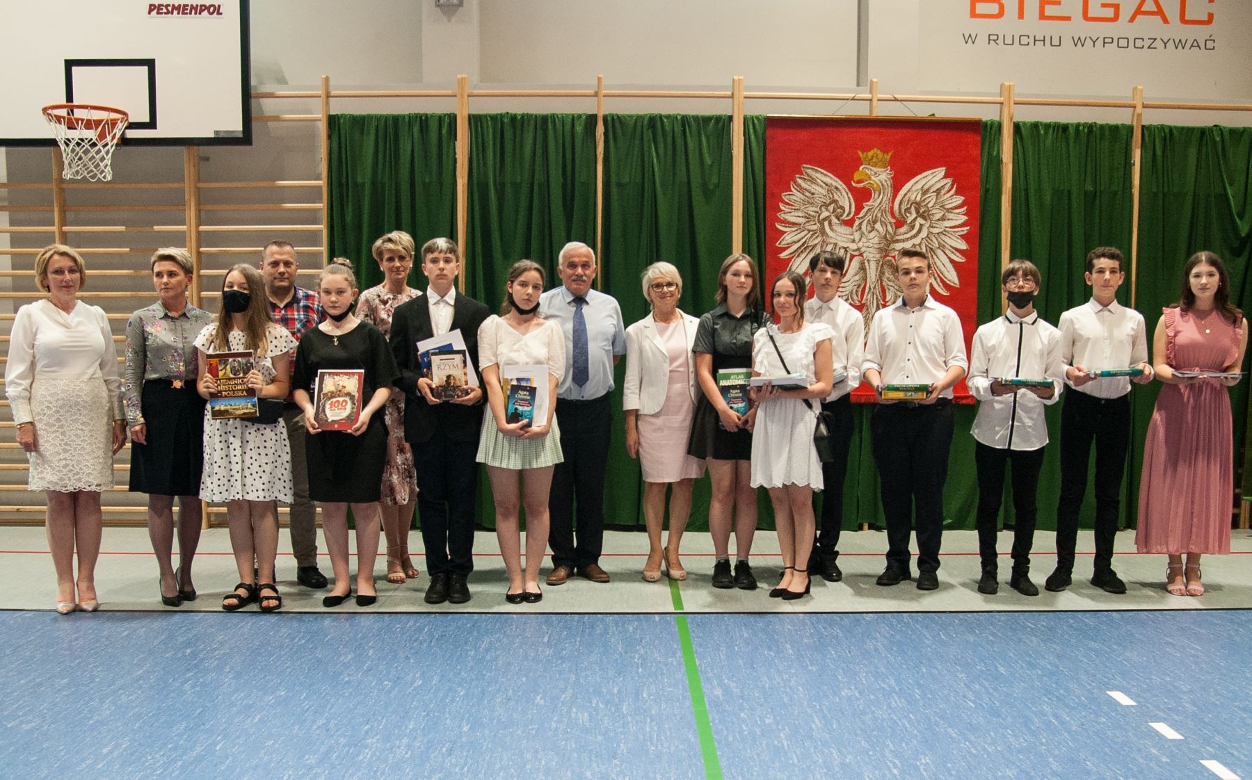 Mielecka „trójka” po raz dziesiąty w gronie najlepszych szkół Podkarpacia - Zdjęcie główne