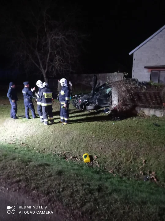 Komenda Powiatowa Policji w Mielcu o wypadku w Glinach Wielkich z 21 listopada [ZDJĘCIA] - Zdjęcie główne