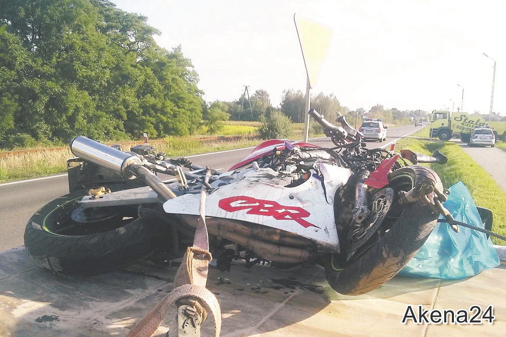 Poszukiwany świadek wypadku, w którym zginął motocyklista. Tragedia wydarzyła się  30 września w Tuszowie Narodowym. - Zdjęcie główne
