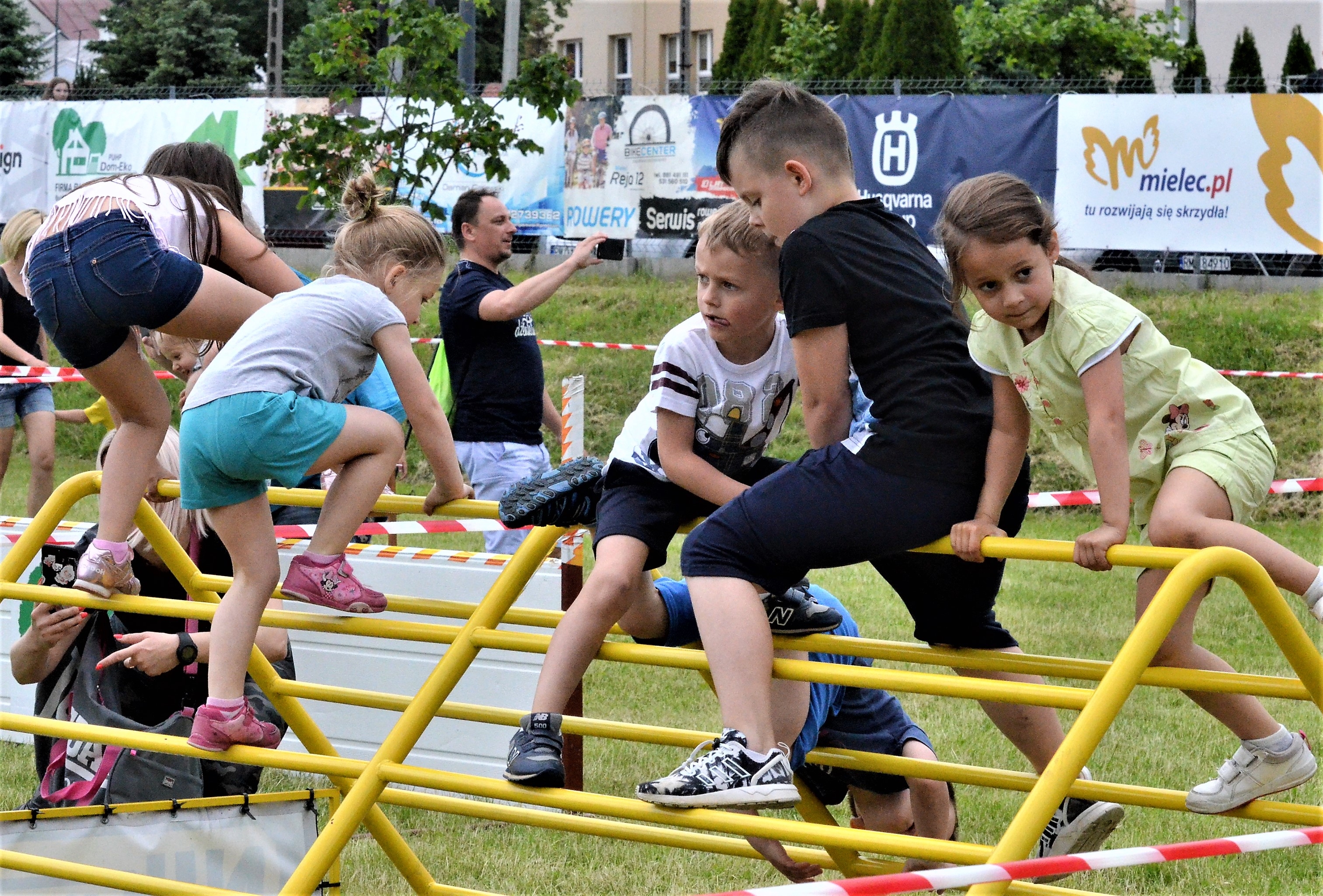 Rywalizacja dla dzieci. Już wkrótce kolejna edycja Ekstremalnego Placu Zabaw - Zdjęcie główne