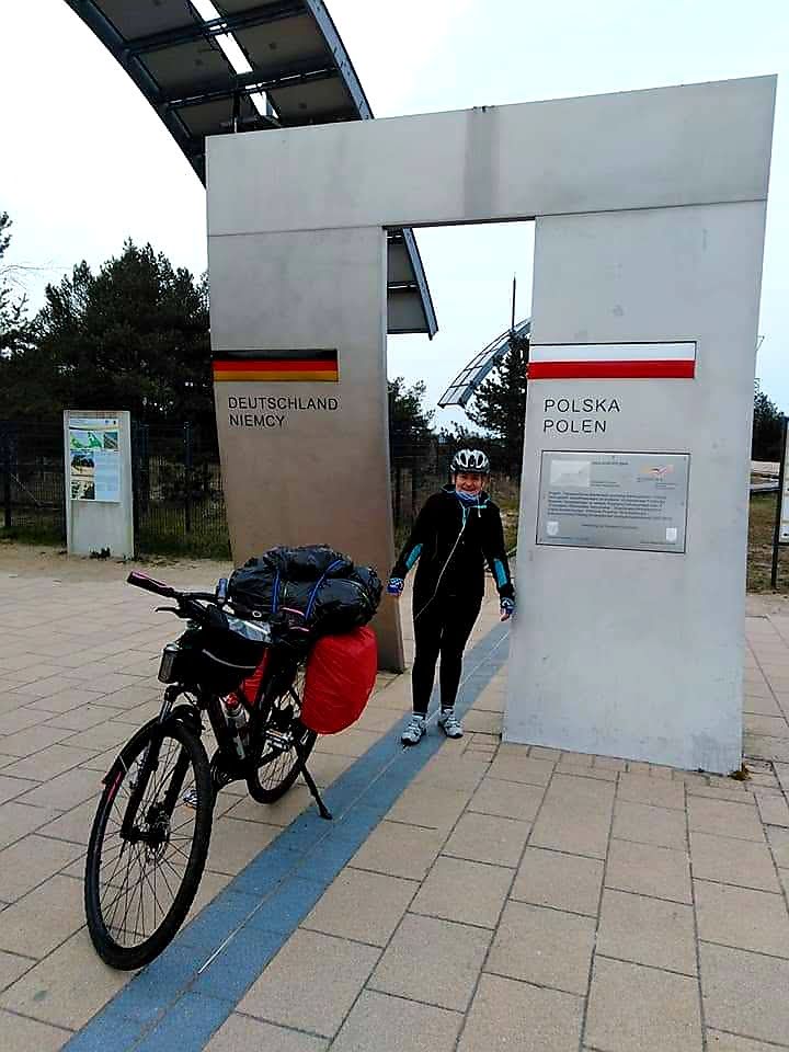 Spojrzeć na świat z rowerowej ramy. Mielczanka opowiada o swojej przygodzie