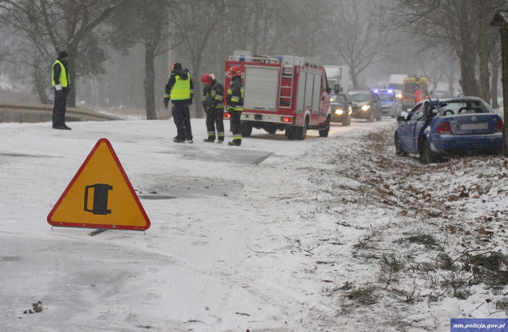 Jeden dzień śniegu i 60 kolizji - Zdjęcie główne