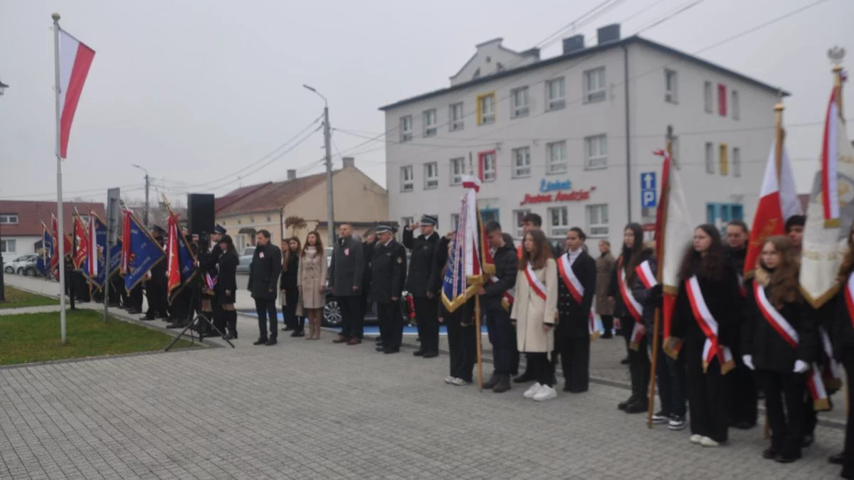 Uroczyste obchody Święta Niepodległości w Przecławiu [ZDJĘCIA] - Zdjęcie główne