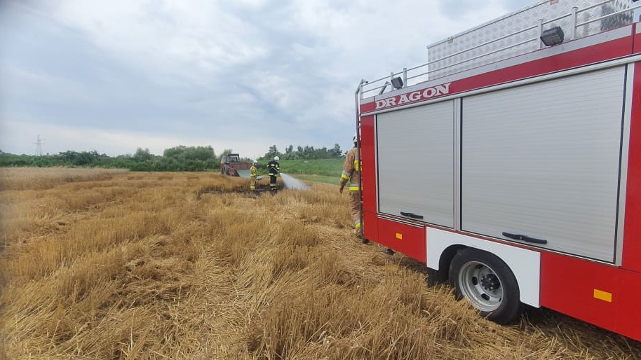 Pożar sprzętu rolniczego w Bożej Woli.