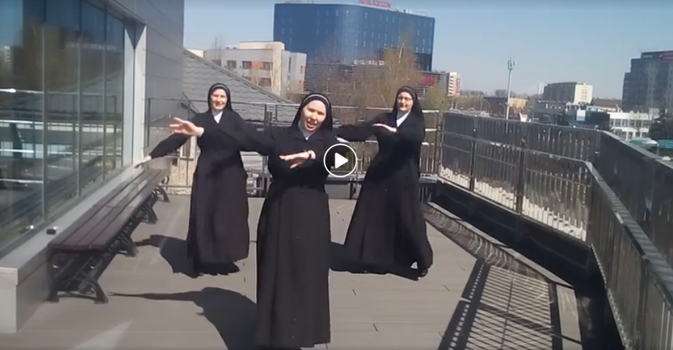 Siostry zakonne zatańczyły na Wielkanoc [FILM] - Zdjęcie główne