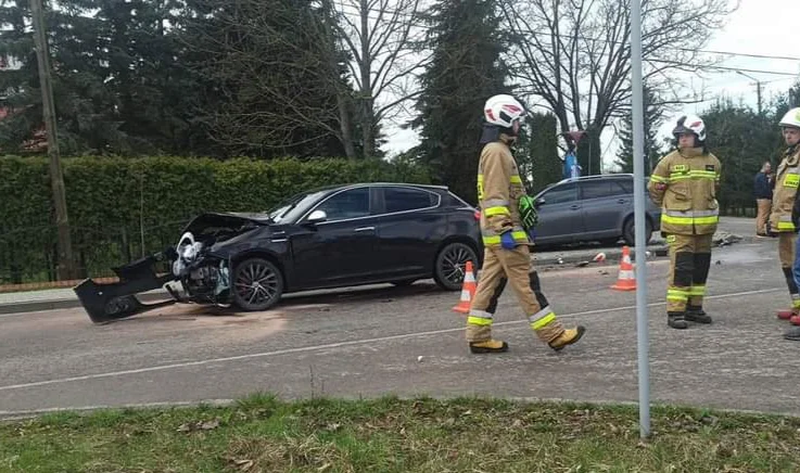 Podleszany. Wypadek na skrzyżowaniu - Zdjęcie główne