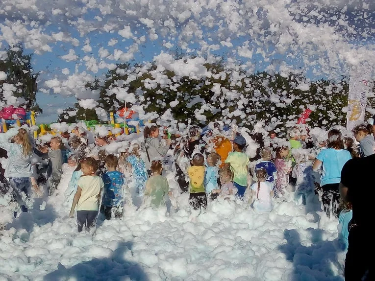 Biało - niebieski Dzień Dziecka w Mielcu już w niedzielę. Zobaczcie zdjęcia z poprzedniej imprezy  [ZDJĘCIA] - Zdjęcie główne