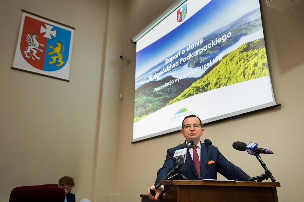 Zarząd Województwa Podkarpackiego otrzymał wotum zaufania - Zdjęcie główne