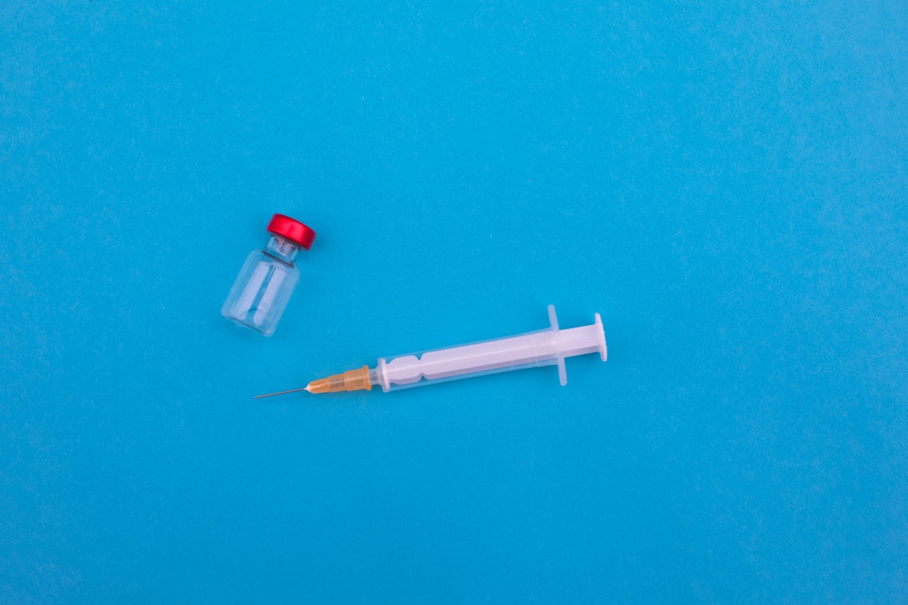 Afera szczepionkowa w Rzeszowie: jedna igła używana wiele razy?!  - Zdjęcie główne