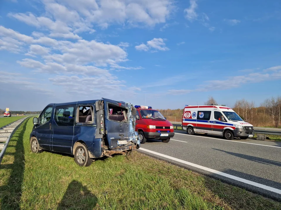 Wypadek pomiędzy Tarnowem a Dębicą. Osiem osób w szpitalu [ ZDJĘCIA, MAPA] - Zdjęcie główne