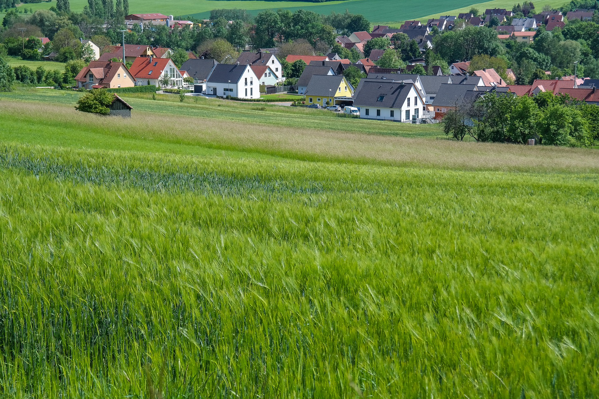 Bardzo wysoki wzrost  podatku od domu, mieszkania, działki. Znamy nowe stawki  - Zdjęcie główne