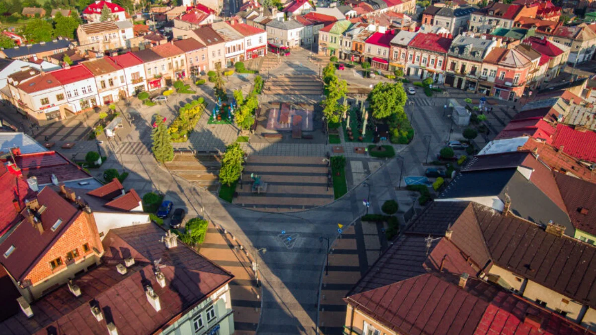 W najbliższy weekend mielecki Rynek zostaje wyłączony z ruchu - Zdjęcie główne