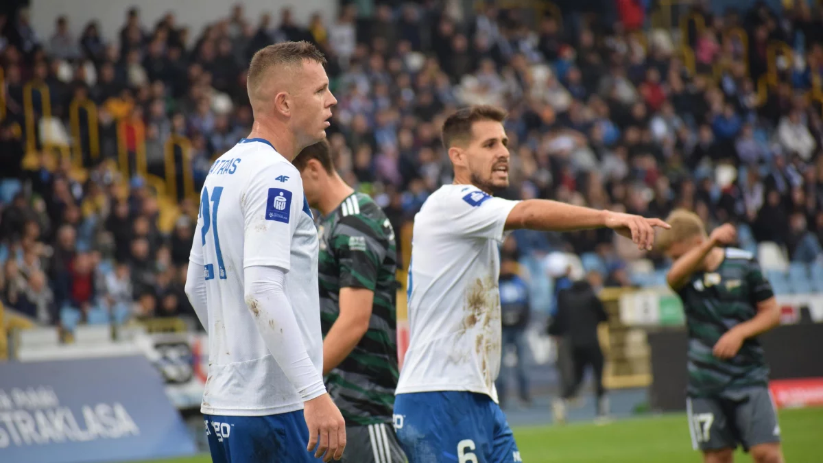 PKO BP Ekstraklasa. FKS Stal Mielec - Puszcza Niepołomice. Janusz Niedźwiedź - „Jesteśmy gotowi walczyć do końca” [ZAPOWIEDŹ] - Zdjęcie główne