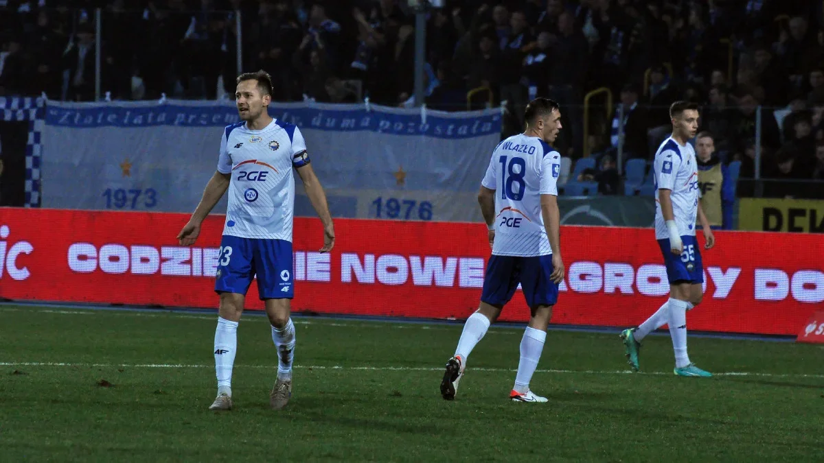 Z Lechem Poznań w Lany Poniedziałek. Stal Mielec takich wyzwań się nie boi [ZAPOWIEDŹ MECZU] - Zdjęcie główne