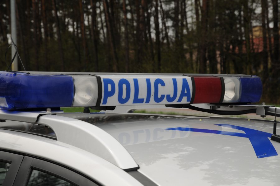 Wypadek na drodze wojewódzkiej. 3 osoby trafiły do szpitala - Zdjęcie główne