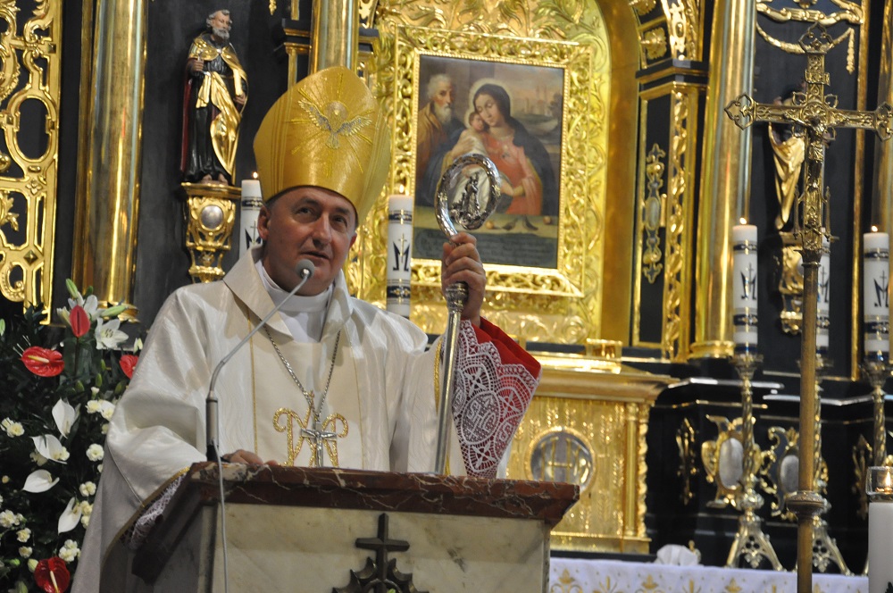 Chorzelów: Maryja – Bramą Miłosierdzia - Zdjęcie główne