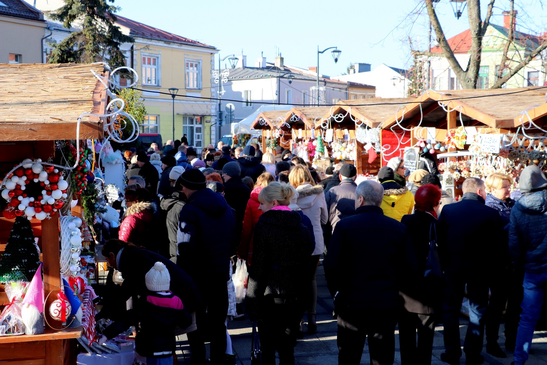 Jarmark Świąteczny. Zmiany w organizacji ruchu i apel starostwa - Zdjęcie główne