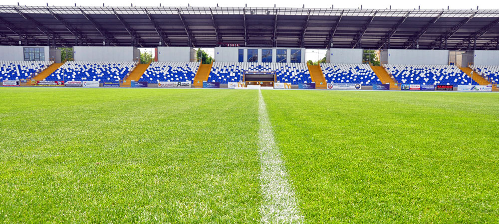 Stadion miejski w pierwszej lidze - Zdjęcie główne