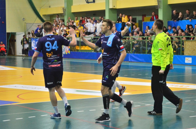 PGE VIVE Kielce – SPR Stal Mielec 33:20 (19:10) - Zdjęcie główne