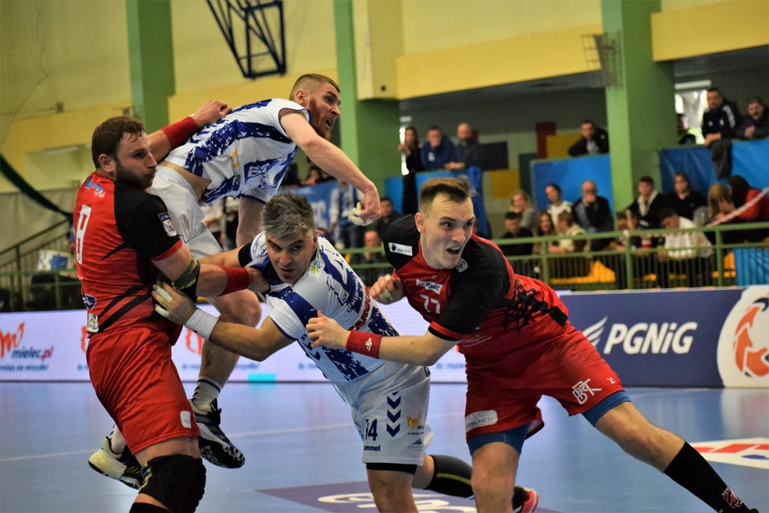 Porażka Handball Stali Mielec po równej walce [GALERIA] - Zdjęcie główne