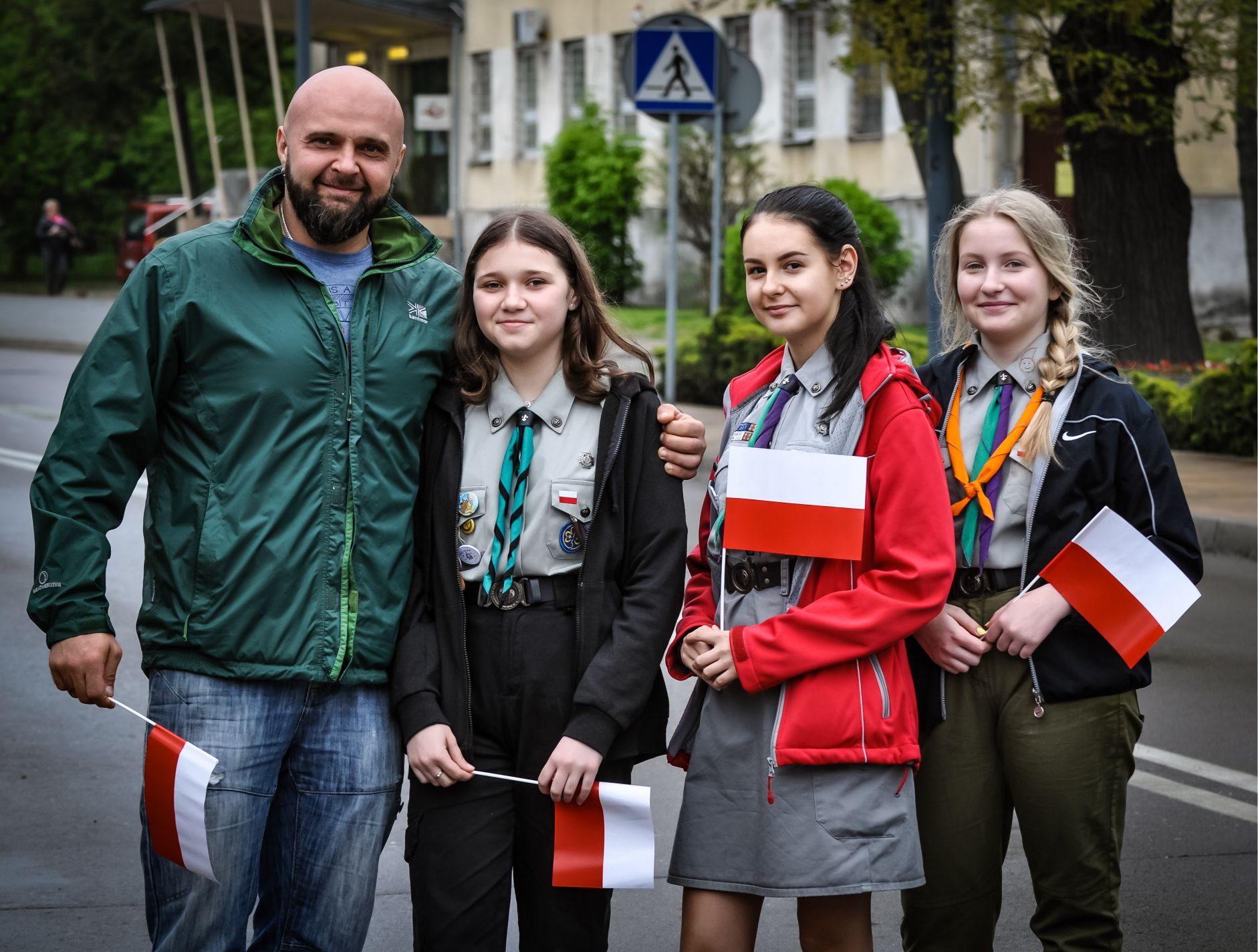 Mielec: Pochód patriotyczny i składanie kwiatów pod pomnikiem Wolności [FOTO, VIDEO] - Zdjęcie główne