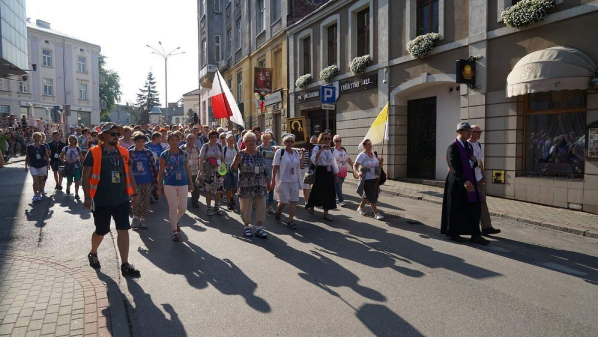 We wtorek pielgrzymi ruszą w trasę na Jasną Górę - Zdjęcie główne