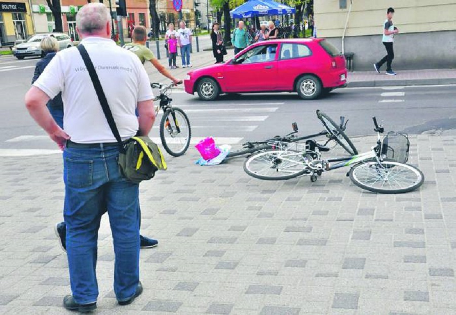 Rowerzyści jeżdżą jak chcą w centrum miasta [interwencja]  - Zdjęcie główne