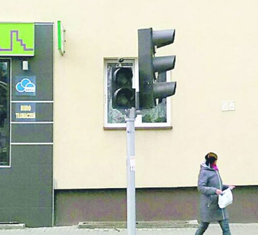 Sygnalizacje w centrum Mielca powinny już działać [INTERWENCJA] - Zdjęcie główne