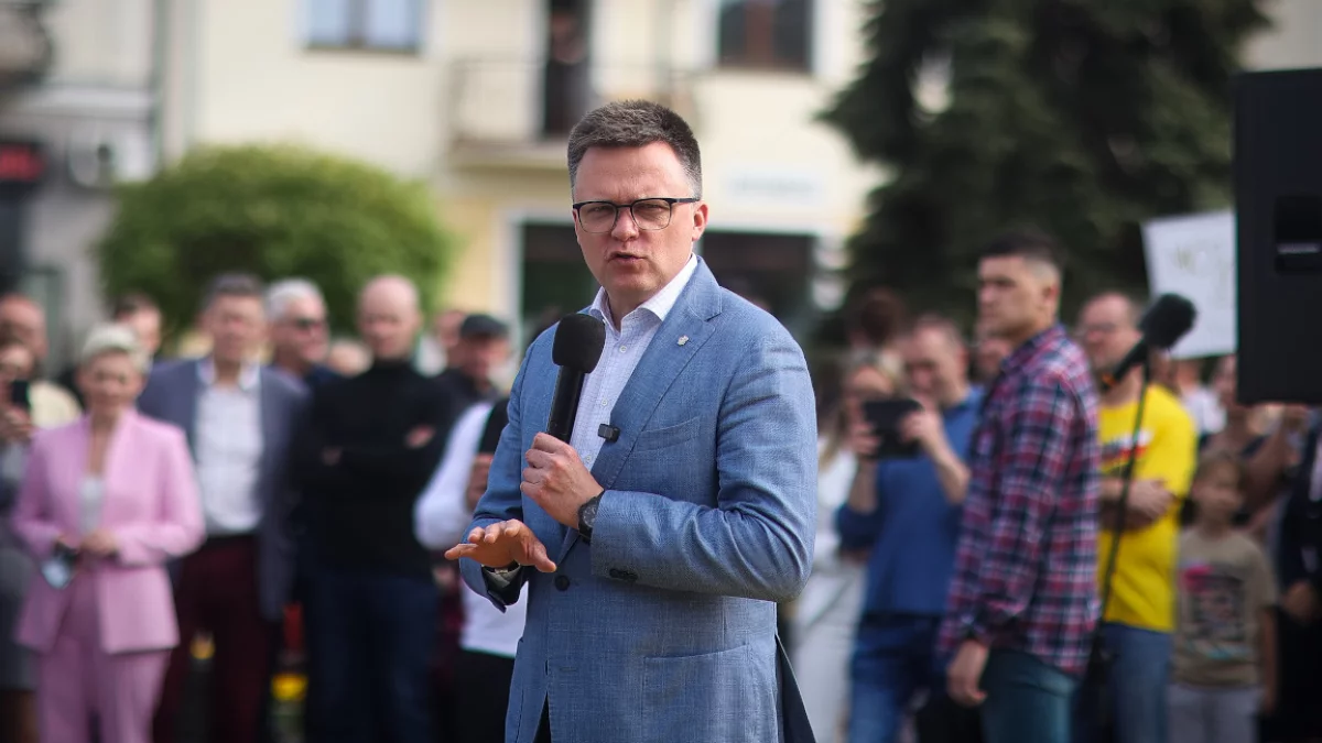 Szymon Hołownia odwiedził Mielec – spotkanie otwarte z mieszkańcami [ZDJĘCIA] - Zdjęcie główne
