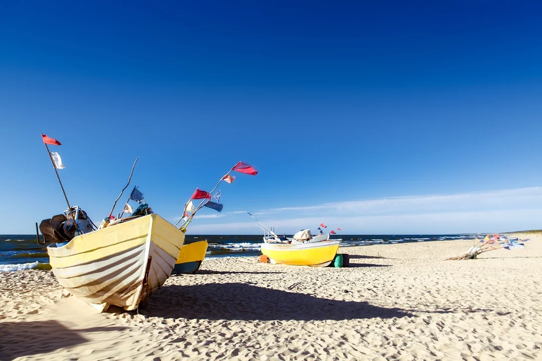 Czy można palić papierosy na plaży?  - Zdjęcie główne