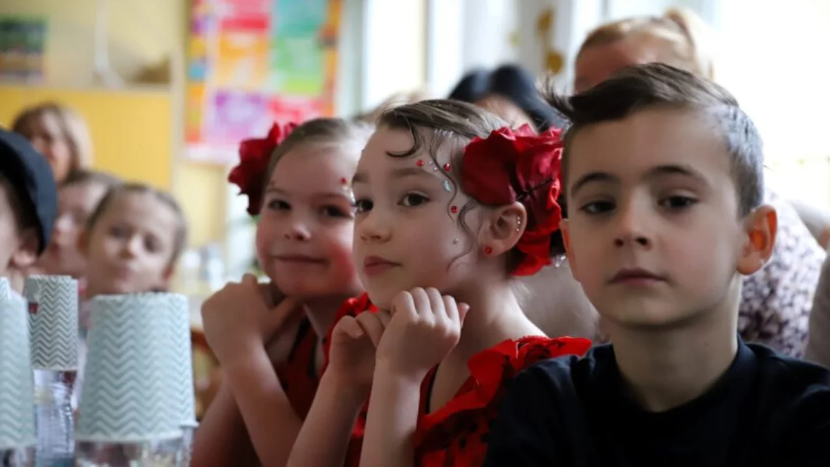 "Taneczna podróż po Europie". Przedszkolaki z Mielca zaprezentowały taneczne umiejętności [ZDJĘCIA] - Zdjęcie główne