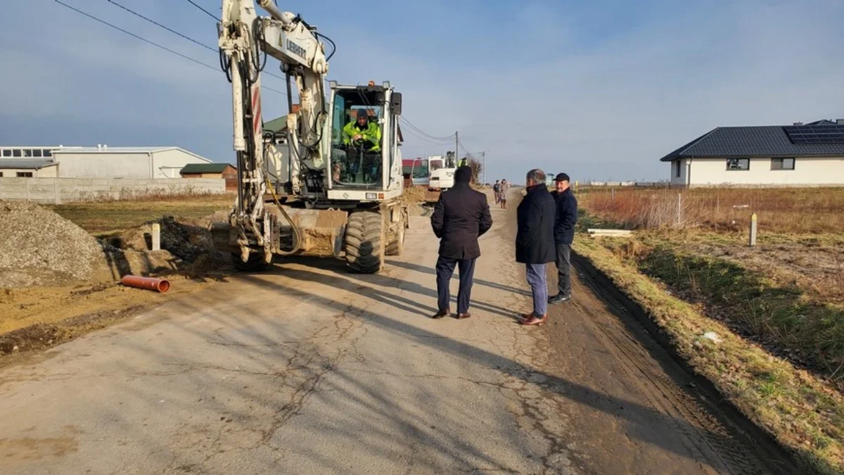 Jak idą postępy remontu drogi Podleszany - Ruda - Zasów w powiecie mieleckim? [ZDJĘCIA] - Zdjęcie główne