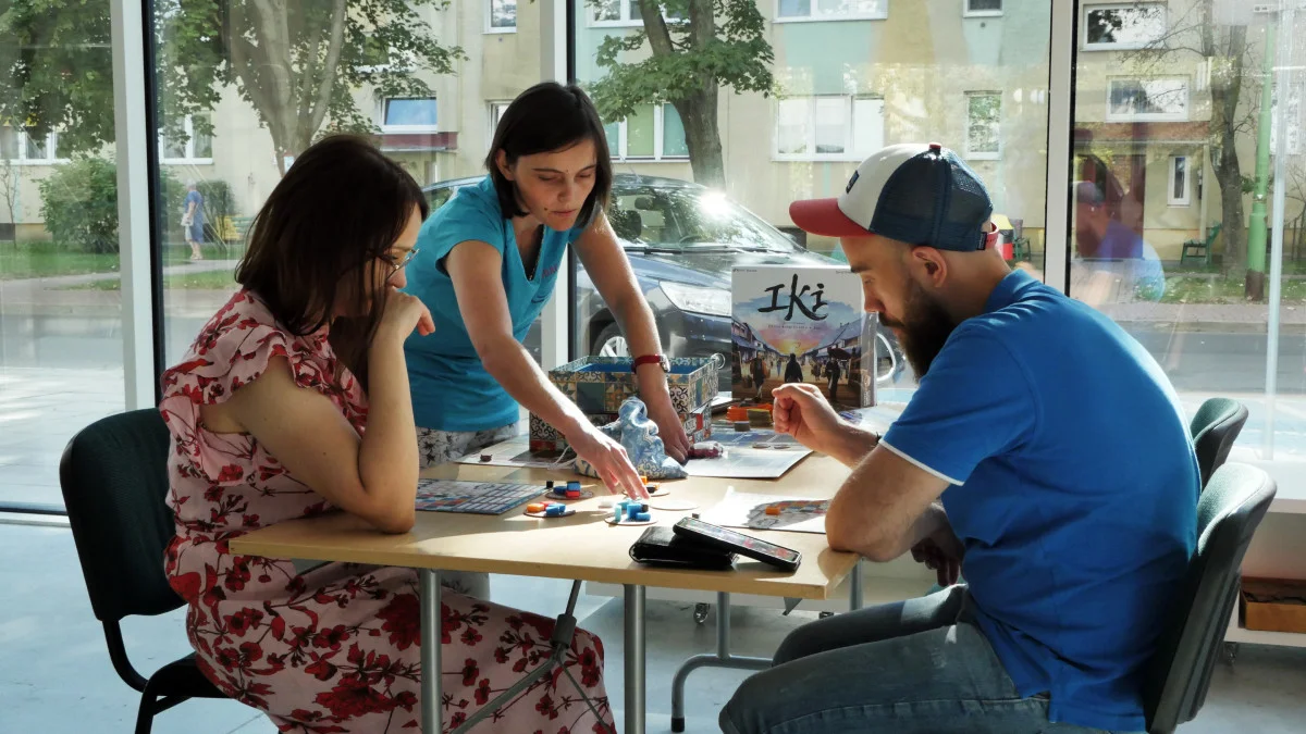 Festiwal planszówek. Akcja "Spotkajmy się, pograjmy" w Miejskiej Bibliotece Publicznej SCK [FILM, ZDJĘCIA] - Zdjęcie główne