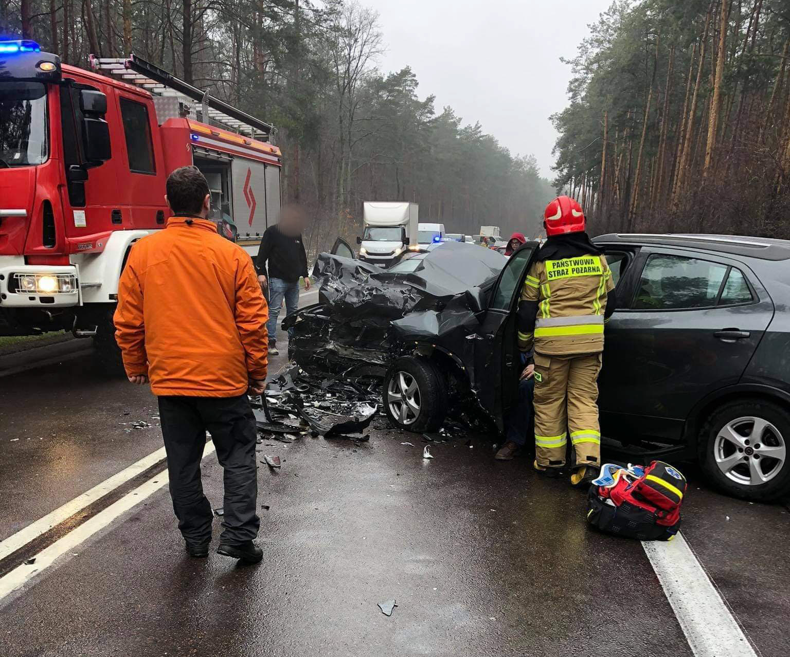 Droga Mielec - Kolbuszowa jest całkowicie zablokowana. 