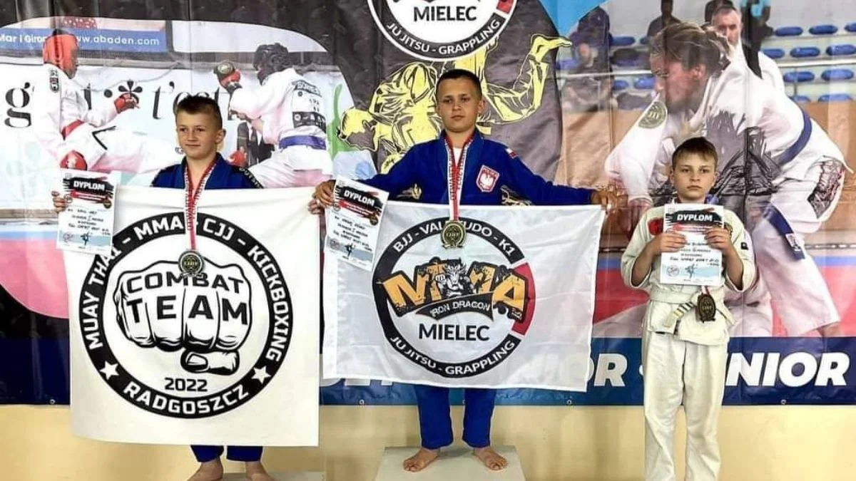 Iron jak zawsze wraca z błyszczącymi medalami i pucharami. A to jeszcze nie koniec [ZDJĘCIA] - Zdjęcie główne